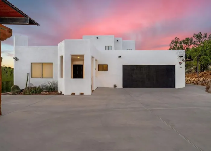 Holiday home Catalina Foothills And Mountain Views, 3 Bedroom 2 Ba, Garage *